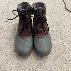 Sperry Women’s Syren Gulf Quilted Duck Boots